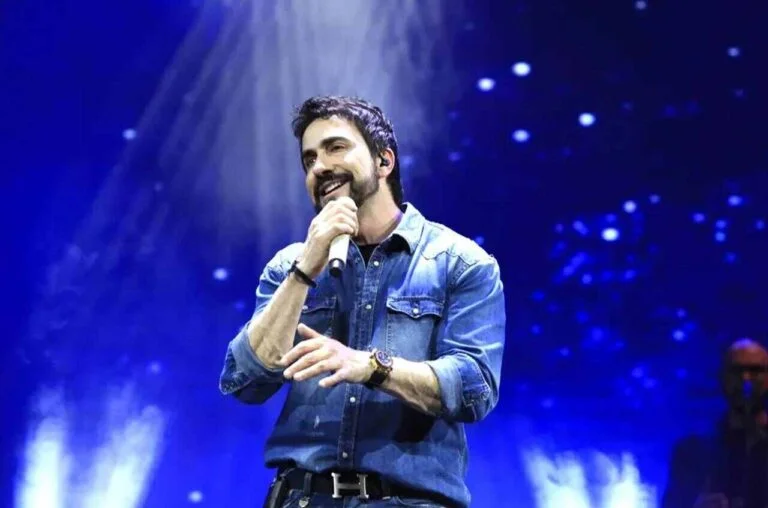 "Ele é tudo, menos padre": Fábio de Melo é criticado por ostentar cinto de R$ 10 mil