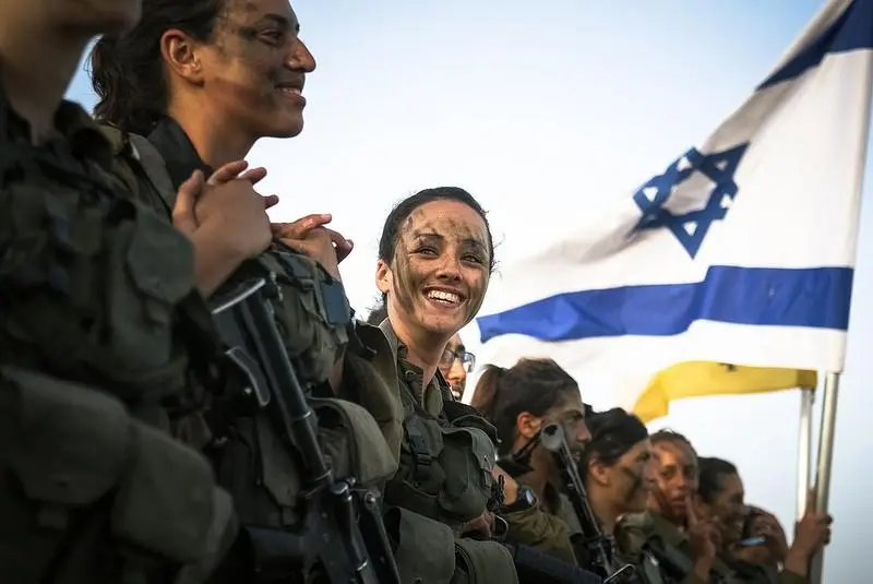 Elas em posição de destaque: presença feminina cresce nas Forças Armadas de Israel