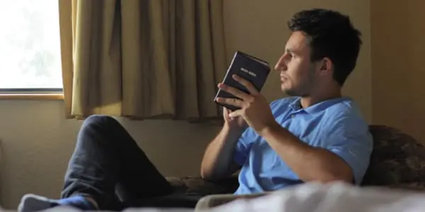 A amplitude da graça: entre o arrependimento e a ilusão do último instante