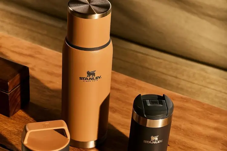 Produtos Stanley com 70% na Amazon black friday 2025