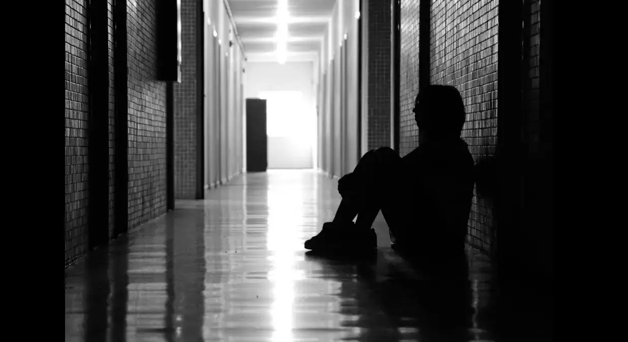 adolescente triste
